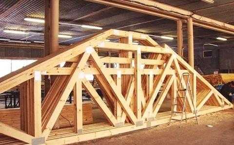 木屋斜屋顶结构（木屋斜屋顶结构图解）